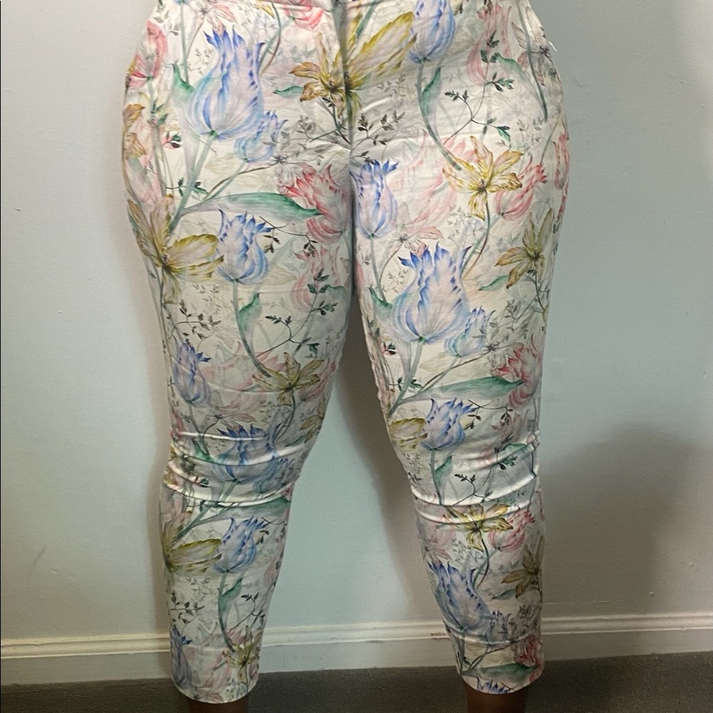 Chino pants